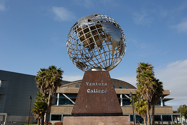 VC Campus Globe