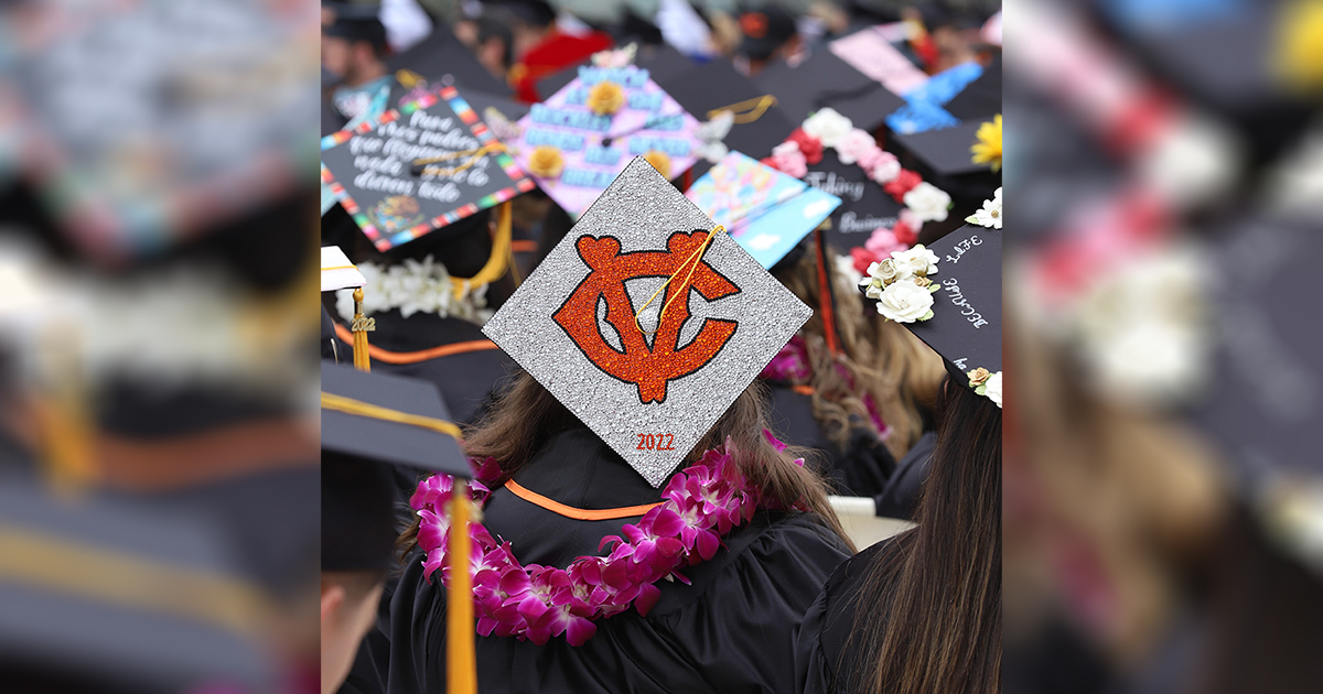 graduation cap featured image