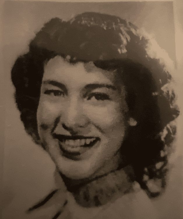Ruth Trejo Aguilar, a proud Ventura College alumna from the class of 1954, pursued her interests in commerce, music, dance, and photography while living in Ventura. After graduating, she built a rewarding 47-year career with Bank of America and married fellow alumnus Jim Aguilar, a former Ventura College quarterback who later transferred to Pepperdine University.